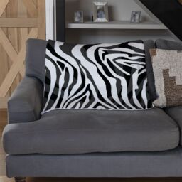Benjamin Tate Design Zebra Animal Print Blanket in Natural - Size: 120 cm x 150 cm - thumbnail 2