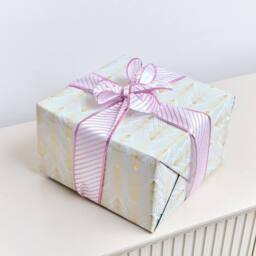Melody Maison Large Pink & White Diagonal Striped Wired Ribbon Garland - 270m