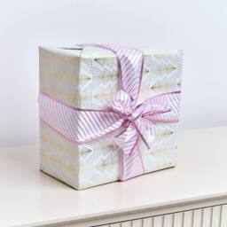 Melody Maison Large Pink & White Diagonal Striped Wired Ribbon Garland - 270m - thumbnail 5