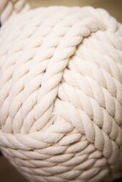Dibor Traditional Cream Cotton Rope Ball Knot Door Stopper Decorative Door Stop - thumbnail 3