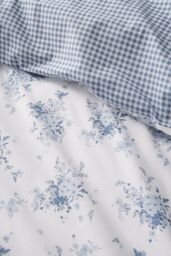 Catherine Lansfield 'Lucie Floral Frill' Reversible Duvet Cover Set in Blue - Size: Single - thumbnail 4