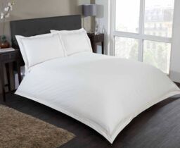 Rapport Home Mayfair Polycotton Duvet Cover Set With Pillowcase in Light Brown - Size: Single