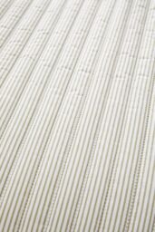 Catherine Lansfield 'Stripe' Quilted Reversible Bedspread in Green - thumbnail 3