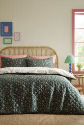 Fusion 'Nelly' Floral Print Textured Finish Duvet Cover Set in Green - Size: Double