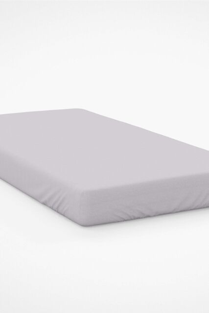Belledorm Easy Care 200 Thread Count Cotton Polyester Percale 28cm Fitted Sheet in Light Grey - Size: Single - image 1