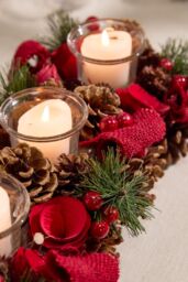 Dibor Winter Red Rose Trio Tealight Xmas Centrepiece Christmas Décor Candle Holders 37cm - thumbnail 3