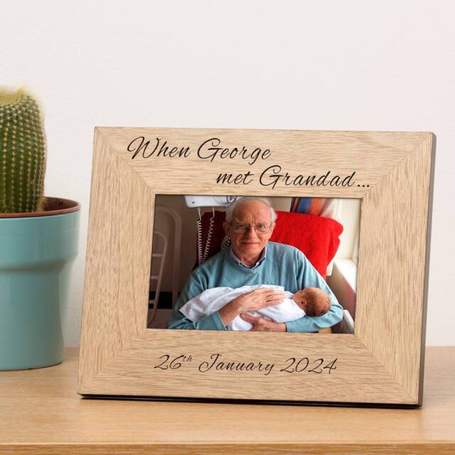 Uniqueful Personalised When Met Wood Picture Frame 7x5 for Grandad New Baby in Beige - Size: 1 Pack - image 1