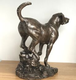 Animal Crackers Large Labrador On Rocks Dog Figurine In Solid Cold Cast Bronze Designed By David Geenty, Quality Dog Lover Home Decoration - thumbnail 4