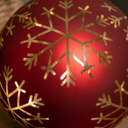 Samuel Alexander 15cm Battery Operated Light up Snowflake Glass Ball in Red with Warm White LEDs - thumbnail 5