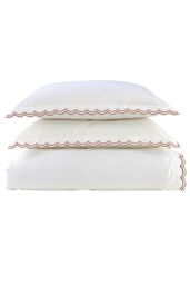 CHRISTY Scallop Edge Cotton Sateen Duvet Sets in Red - Size: Super King - thumbnail 2