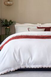 CHRISTY Scallop Edge Cotton Sateen Duvet Sets in Red - Size: Super King - thumbnail 1