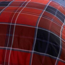 Rapport Home Argyle Design Tartan Polycotton Duvet Set With Pillowcase in Red - Size: King - thumbnail 3