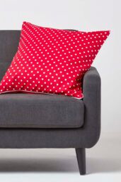 Homescapes Cotton Polka Dots Cushion Cover in Red - Size: 30 cm x 50 cm - thumbnail 2