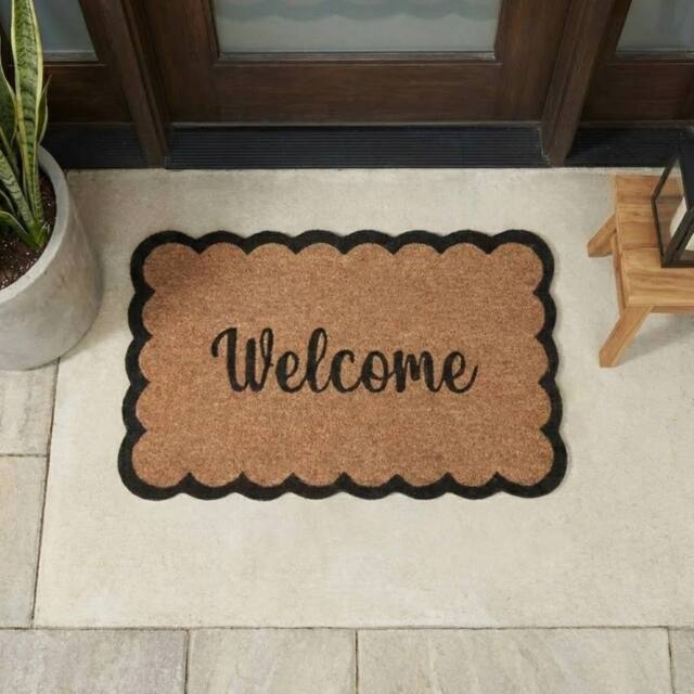 Garden Greatness Scalloped Edge Welcome Mat in Beige - Size: 45 cm x 75 cm - image 1