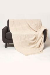 Homescapes Kashi Cotton Throw with Tassels in Natural - Size: 225 cm x 255 cm