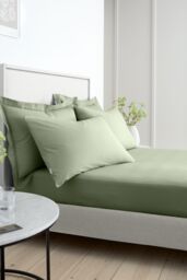 Bianca 200 Thread Count Cotton Percale 32cm Depth Sheet in Green - Size: King Fitted - thumbnail 3
