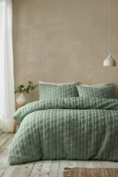 Pineapple Elephant 'Tamba Leaf' Pinsonic Duvet Cover Set in Green - Size: Single - thumbnail 1