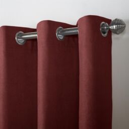 Luxury Living Velvet Chenille Eyelet Curtains Ready Made Pair in Red - Size: 142 cm width x 183 cm drop - thumbnail 5
