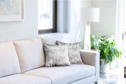 New Edge Blinds Crushed Velvet Cushion Cover in Grey - Size: 43 cm x 43 cm - thumbnail 2