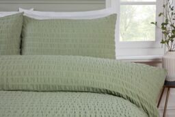 Rapport Home Seersucker Polycotton Luxury Duvet Cover Set with Pillowcase in Green - Size: King - thumbnail 2