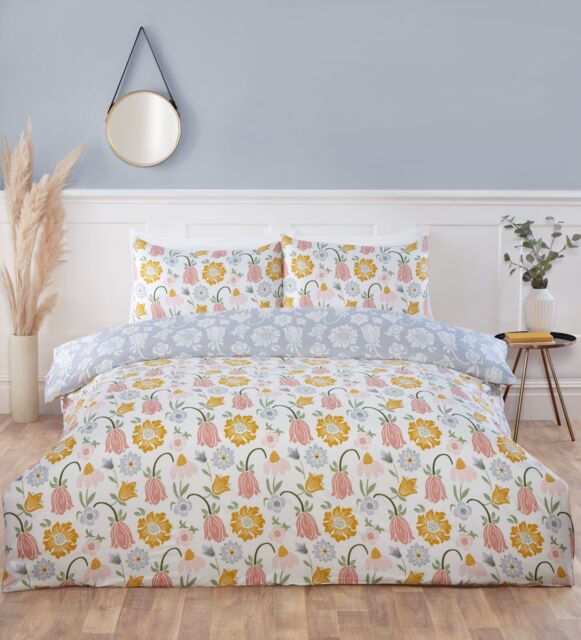 Rapport Home Victorian Bloom Microfibre Reversible Duvet Cover Set with Pillowcase in Blue - Size: King - image 1