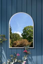"MirrorOutlet White Metal Framed Arched Garden Wall Mirror 39"" X 27"" (100CM X 70CM) - Size: 1 Pack"