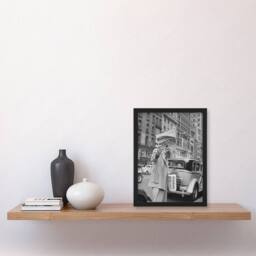 Artery8 Social Justice Newsboy Dorothea Lange Framed Wall Art Print in Grey - Size: A4 - thumbnail 4