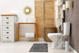 New Edge Blinds Marlow Collection Soft Touch Non-Slip Bathroom Rug in Grey - Size: 45 cm width x 75 cm drop - thumbnail 3