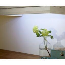 mysmartbuy Kitchen Under Cupboard Strip Light - Battery Powered Self Adhesive Portable Light - Measures 61cm Long in White - thumbnail 5