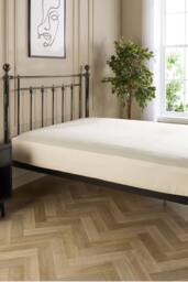 Hotel Pure Luxury 4 Star Fitted Sheet in Cream - Size: King Fitted - thumbnail 2