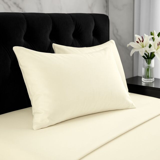 Snug City Microfibre Soft Touch Plain Dyed Housewife Pillowcase Pair in Cream - image 1