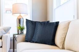 New Edge Blinds Wave Collection Cushion Cover in Mid Navy - Size: 43 cm x 43 cm - thumbnail 2