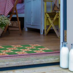 Artsy Mats Green Petal Checkerboard Coir Doormat (60 x 40cm) in Brown - Size: 40 cm x 60 cm - thumbnail 4