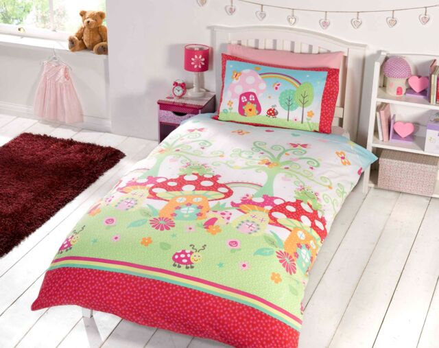 Rapport Home Enchanted Gardens Duvet Cover Set with Pillowcase in White - Size: Double - image 1