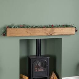Samuel Alexander 1.90m Festive Garland with Green Seasonal Leaves & Red Berries - thumbnail 2