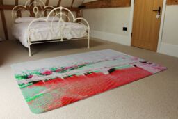 Benjamin Tate Design London Eye Veiw Red Rug in Natural - Size: Large - thumbnail 3