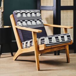 Orsina Textured Lounge Chair, Shaggy Black & White Fabric Accent Chair, Mango Wood Frame Boho Armchair in Brown