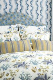 Sanderson 'Enys Garden' Cotton Sateen Duvet Cover Set in Indigo - Size: King - thumbnail 2