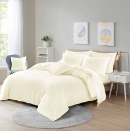 Homes-Linen Plain Dyed Polycotton Duvet Cover Set with Pillowcases in Cream - Size: Double