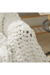 Living and Home Chunky Knit Throw Blanket 100x150cm in White - Size: 100x150 cm - thumbnail 2