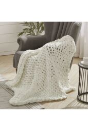 Living and Home Chunky Knit Throw Blanket 100x150cm in White - Size: 100x150 cm - thumbnail 1