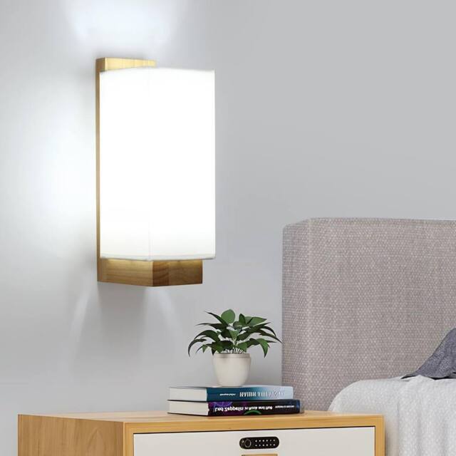 Goeco Modern E27 Wall Lamp Minimalist Design Glass Lampshade for Bedroom in Natural - image 1