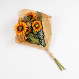 Scottish Everlastings Ltd 70cm Sunflower Bouquet in Yellow - thumbnail 2