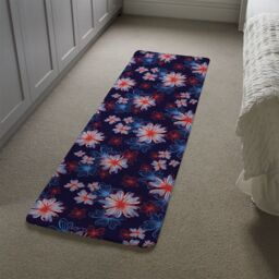 Benjamin Tate Design Red White & Blue Flower Print Runner Rug in Natural - Size: 67 cm x 230 cm - thumbnail 4