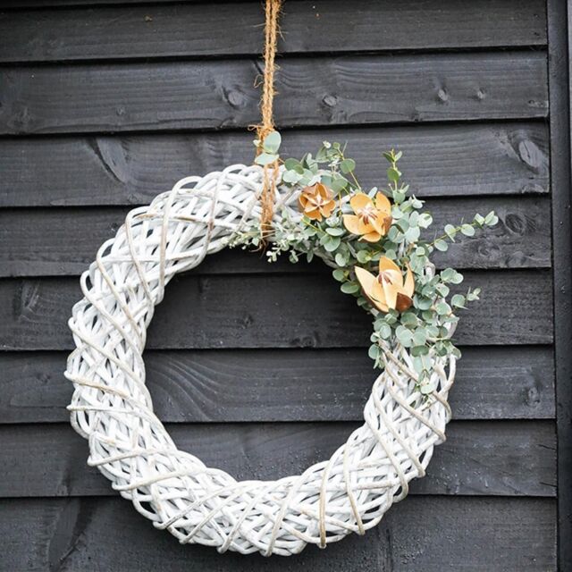 Ivyline Rattan Wreath White Diam 40Cm - Made of Kubu Rattan - On trend design - image 1