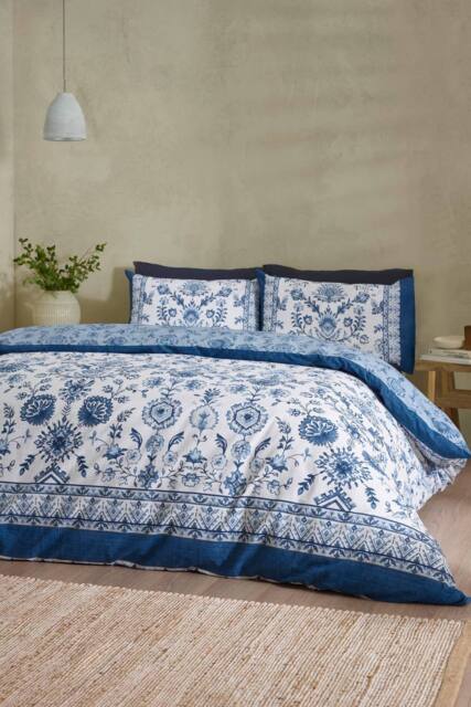Catherine Lansfield 'Zoukara Floral' Reversible Duvet Cover Set in Blue - Size: Double - image 1