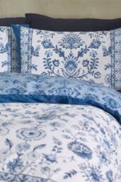 Catherine Lansfield 'Zoukara Floral' Reversible Duvet Cover Set in Blue - Size: Double - thumbnail 3