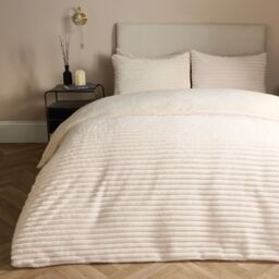 OHS Ribbed Duvet Cover Faux Fur Winter Warm Bedding Set in Cream - Size: Super King