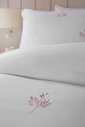 Serene 'Emily Embroidery' Easy Care Embroidered Leaf Duvet Cover Set in Natural - Size: Double - thumbnail 2