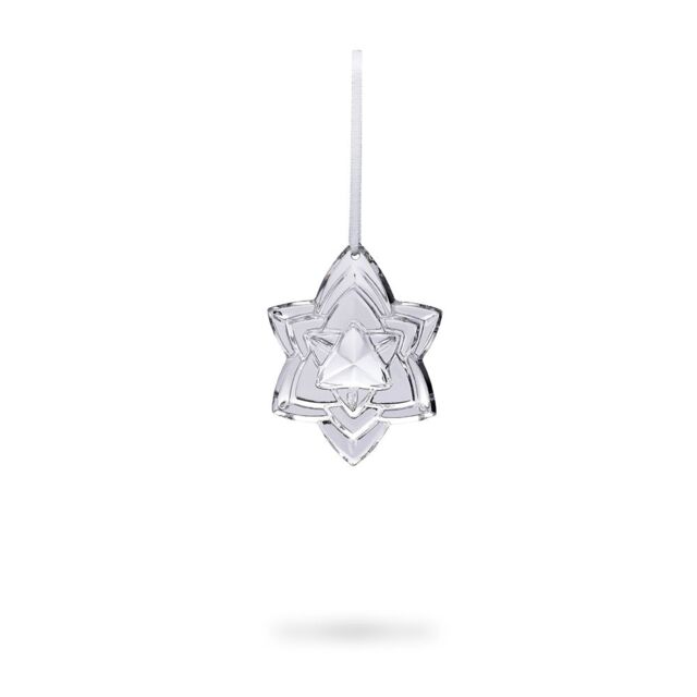 baccarat Noel Plaquette2018 Crystal Star Annual Christmas Ornament Metallic Silver in Clear - Size: 1 Pack - image 1